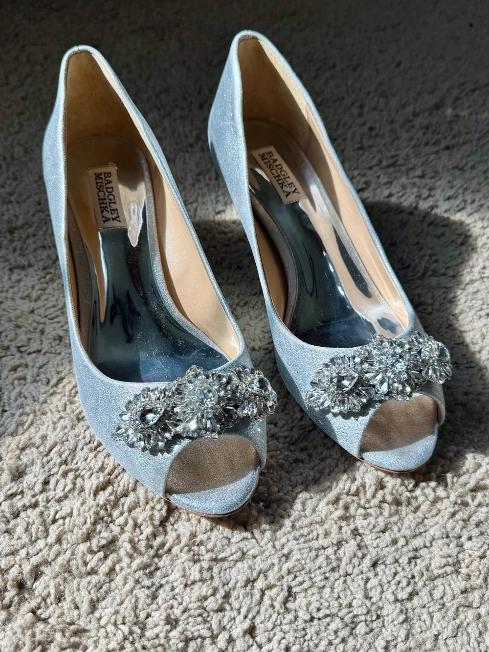 Badgley Mischka Edith Kitten Heel Silver Crystal Embellished Peep-Toe 9 with Box